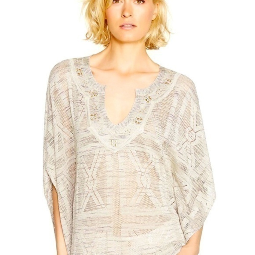 UEC WHITE HOUSE BLACK MARKET CREAM IVORY V-NECK EMBELLISHED PONCHO SWEATER SZ S